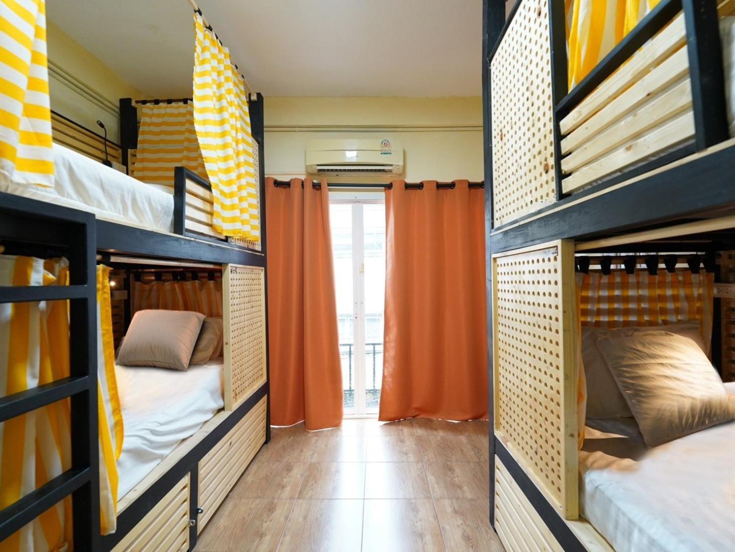 Ez Sleep @ Ratchada 19 Hostel Bangkok Luaran gambar